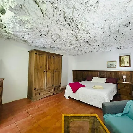 Casa Cueva Manuel Y Maria El Juncal