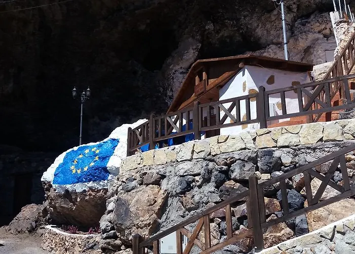 Casa Cueva Manuel Y Maria